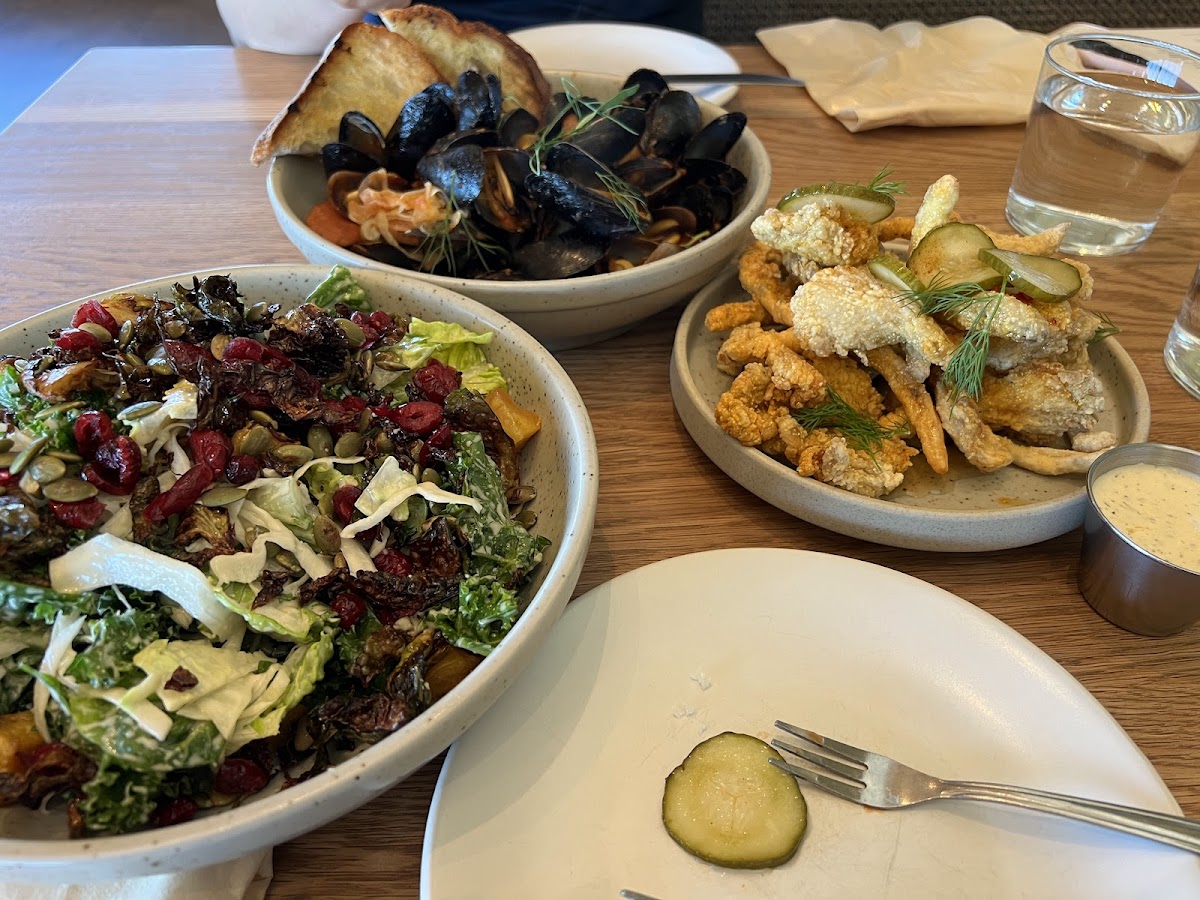 Four Winds Beach House & Brewery Photos 2